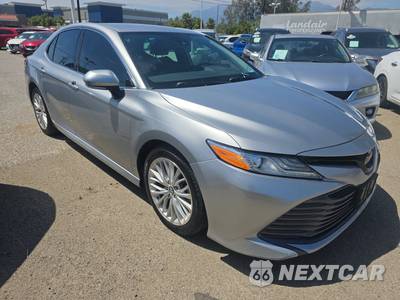 2019 Toyota Camry XLE - zdjęcie 3 z 27 - miniatura