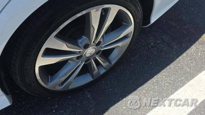 2015 Mercedes-Benz E 350 4MATIC Sedan - zdjęcie 31 z 33 - miniatura