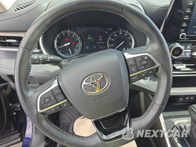 2020 Toyota Highlander XLE - zdjęcie 10 z 37 - miniatura