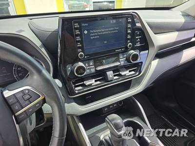 2020 Toyota Highlander XLE - zdjęcie 11 z 37 - miniatura