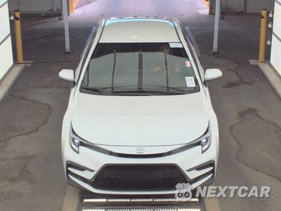 2025 Toyota Corolla SE Sedan - zdjęcie 2 z 18 - miniatura