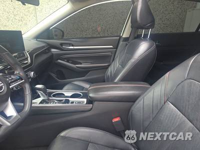 2023 Nissan Altima SR - zdjęcie 7 z 25 - miniatura