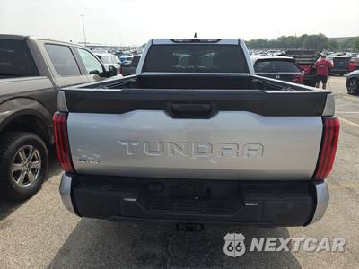 2022 Toyota Tundra SR5 Crew Cab Medium Bed - zdjęcie 5 z 27 - miniatura