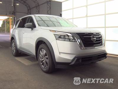 2023 Nissan Pathfinder S - zdjęcie 3 z 35 - miniatura