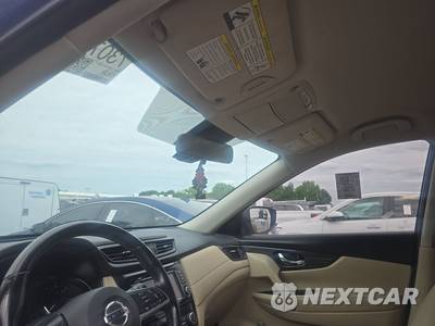 2020 Nissan Rogue SV - zdjęcie 18 z 20 - miniatura
