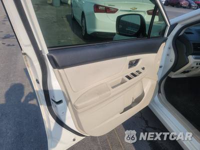 2013 Subaru Impreza 5-Door 2.0i Premium Hatchback - zdjęcie 9 z 22 - miniatura