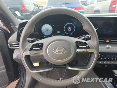 2025 Hyundai Elantra SEL Convenience - zdjęcie 10 z 20 - miniatura
