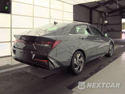 2025 Hyundai Elantra SEL Convenience - zdjęcie 4 z 20 - miniatura