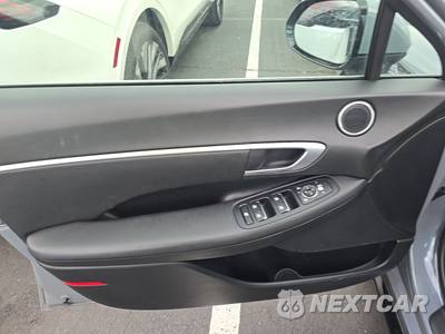 2025 Hyundai Sonata SEL - zdjęcie 9 z 26 - miniatura