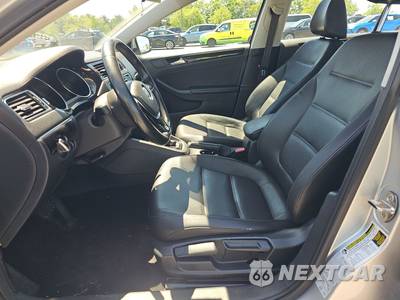 2016 Volkswagen Jetta SEL - zdjęcie 7 z 33 - miniatura