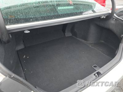2022 Toyota Camry SE - zdjęcie 16 z 21 - miniatura