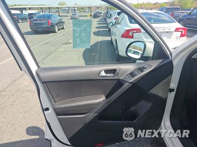 2014 Volkswagen Tiguan SE w/Appearance - zdjęcie 9 z 24 - miniatura