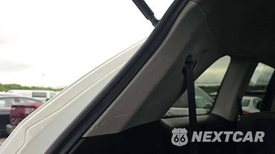 2019 Toyota Highlander LE - zdjęcie 25 z 32 - miniatura