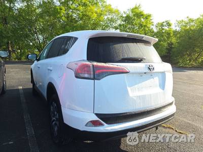 2017 Toyota RAV4 LE - zdjęcie 6 z 28 - miniatura