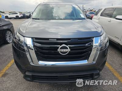 2024 Nissan Pathfinder SV - zdjęcie 2 z 17 - miniatura