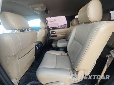 2014 Toyota Sequoia Platinum - zdjęcie 13 z 32 - miniatura