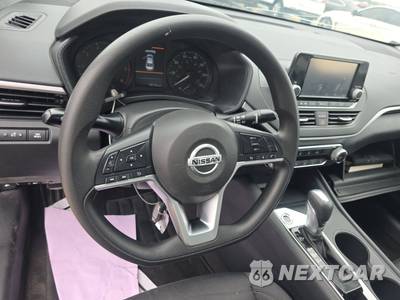 2022 Nissan Altima S - zdjęcie 10 z 30 - miniatura