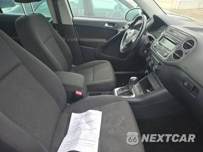 2013 Volkswagen Tiguan S w/Sunroof - zdjęcie 8 z 18 - miniatura