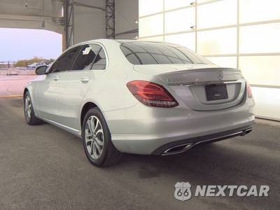 2018 Mercedes-Benz C 300 4MATIC Sedan - zdjęcie 6 z 18 - miniatura