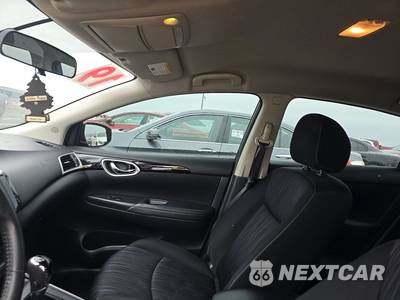 2019 Nissan Sentra SV - zdjęcie 17 z 20 - miniatura