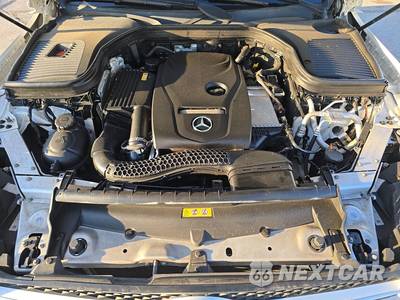 2017 Mercedes-Benz GLC 300 - zdjęcie 15 z 25 - miniatura