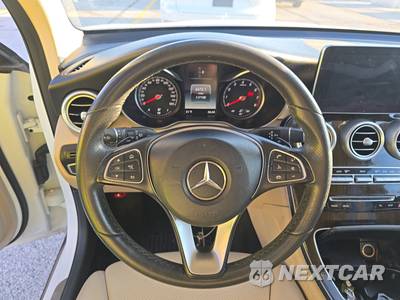 2017 Mercedes-Benz GLC 300 - zdjęcie 10 z 25 - miniatura