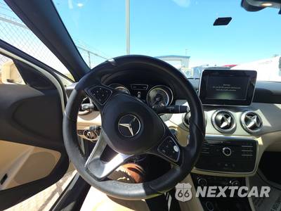 2017 Mercedes-Benz GLA 250 - zdjęcie 11 z 21 - miniatura