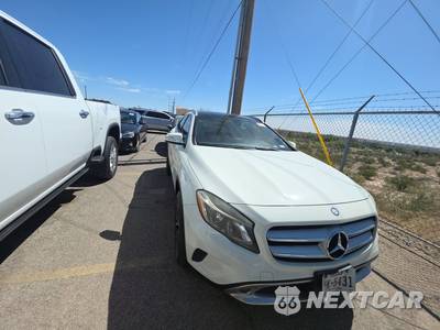 2017 Mercedes-Benz GLA 250 - zdjęcie 2 z 21 - miniatura