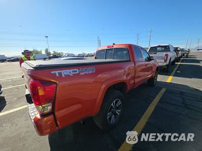 2017 Toyota Tacoma TRD Sport Extended Cab Long Bed w/Rear Doors - zdjęcie 4 z 17 - miniatura