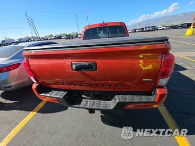 2017 Toyota Tacoma TRD Sport Extended Cab Long Bed w/Rear Doors - zdjęcie 5 z 17 - miniatura