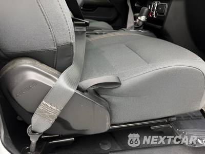 2024 Jeep Wrangler 4xe 4 Door Sahara - zdjęcie 10 z 41 - miniatura