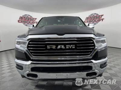 2022 Ram 1500 Laramie Crew Cab Short Bed - zdjęcie 2 z 48 - miniatura