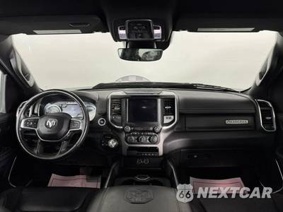 2022 Ram 1500 Laramie Crew Cab Short Bed - zdjęcie 11 z 48 - miniatura