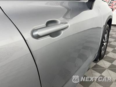 2021 Toyota Highlander XLE - zdjęcie 32 z 49 - miniatura