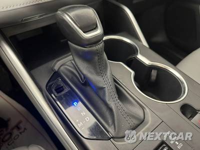 2021 Toyota Highlander XLE - zdjęcie 21 z 49 - miniatura