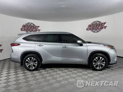 2021 Toyota Highlander XLE - zdjęcie 8 z 49 - miniatura