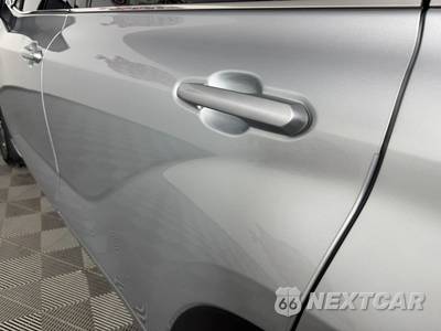 2021 Toyota Highlander XLE - zdjęcie 26 z 49 - miniatura