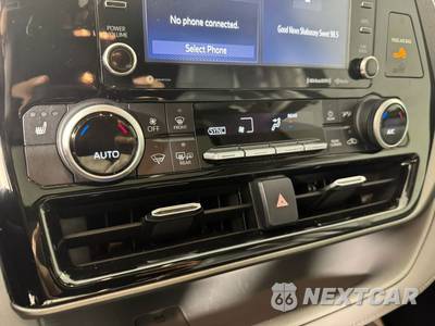 2021 Toyota Highlander XLE - zdjęcie 20 z 49 - miniatura