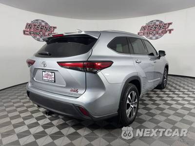 2021 Toyota Highlander XLE - zdjęcie 7 z 49 - miniatura