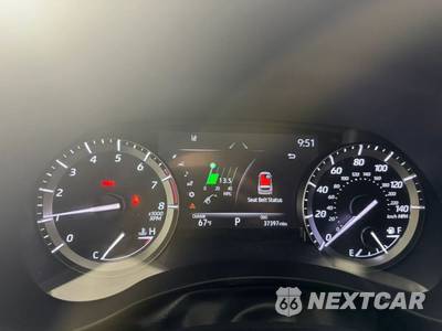 2021 Toyota Highlander XLE - zdjęcie 14 z 49 - miniatura