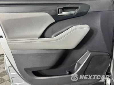 2021 Toyota Highlander XLE - zdjęcie 41 z 49 - miniatura