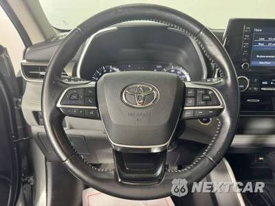2021 Toyota Highlander XLE - zdjęcie 13 z 49 - miniatura