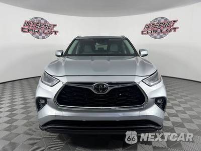 2021 Toyota Highlander XLE - zdjęcie 2 z 49 - miniatura