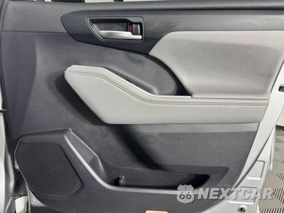 2021 Toyota Highlander XLE - zdjęcie 43 z 49 - miniatura