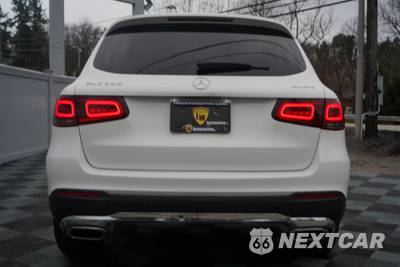 2022 Mercedes-Benz GLC 300 4MATIC - zdjęcie 8 z 50 - miniatura