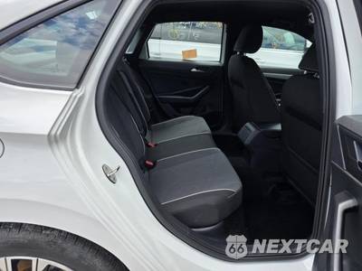 2025 Volkswagen Jetta Sport - zdjęcie 21 z 32 - miniatura
