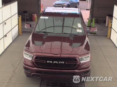 2023 Ram 1500 Laramie Crew Cab Short Bed - zdjęcie 2 z 18 - miniatura