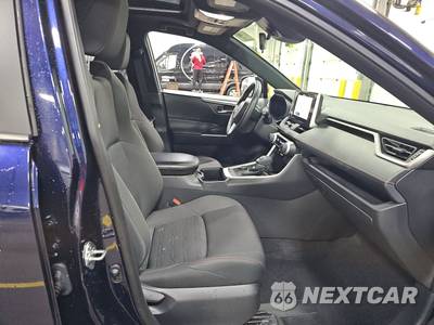 2023 Toyota RAV4 Prime SE - zdjęcie 8 z 21 - miniatura