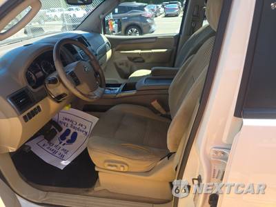 2012 Nissan Armada SV - zdjęcie 7 z 50 - miniatura