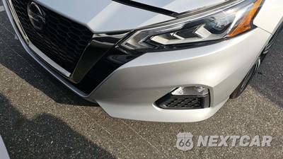 2021 Nissan Altima SR - zdjęcie 26 z 27 - miniatura